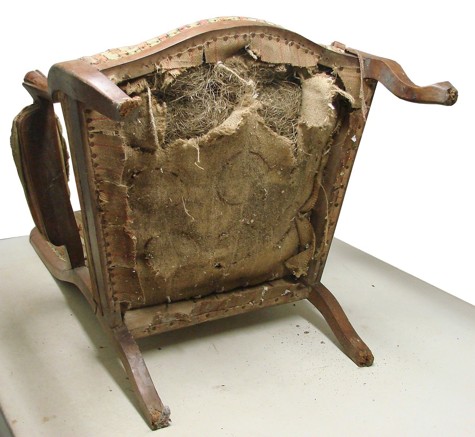 Fauteuil voltaire, XXII, Du Siège Au Décor,Tapissier d