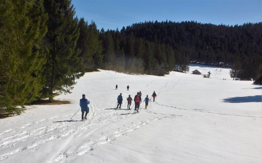 Bugey  les crêtes de La Praille  Valromey Rando