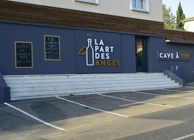 Coquillages de Carteau, étal sur parking La part des Anges à Nîmes