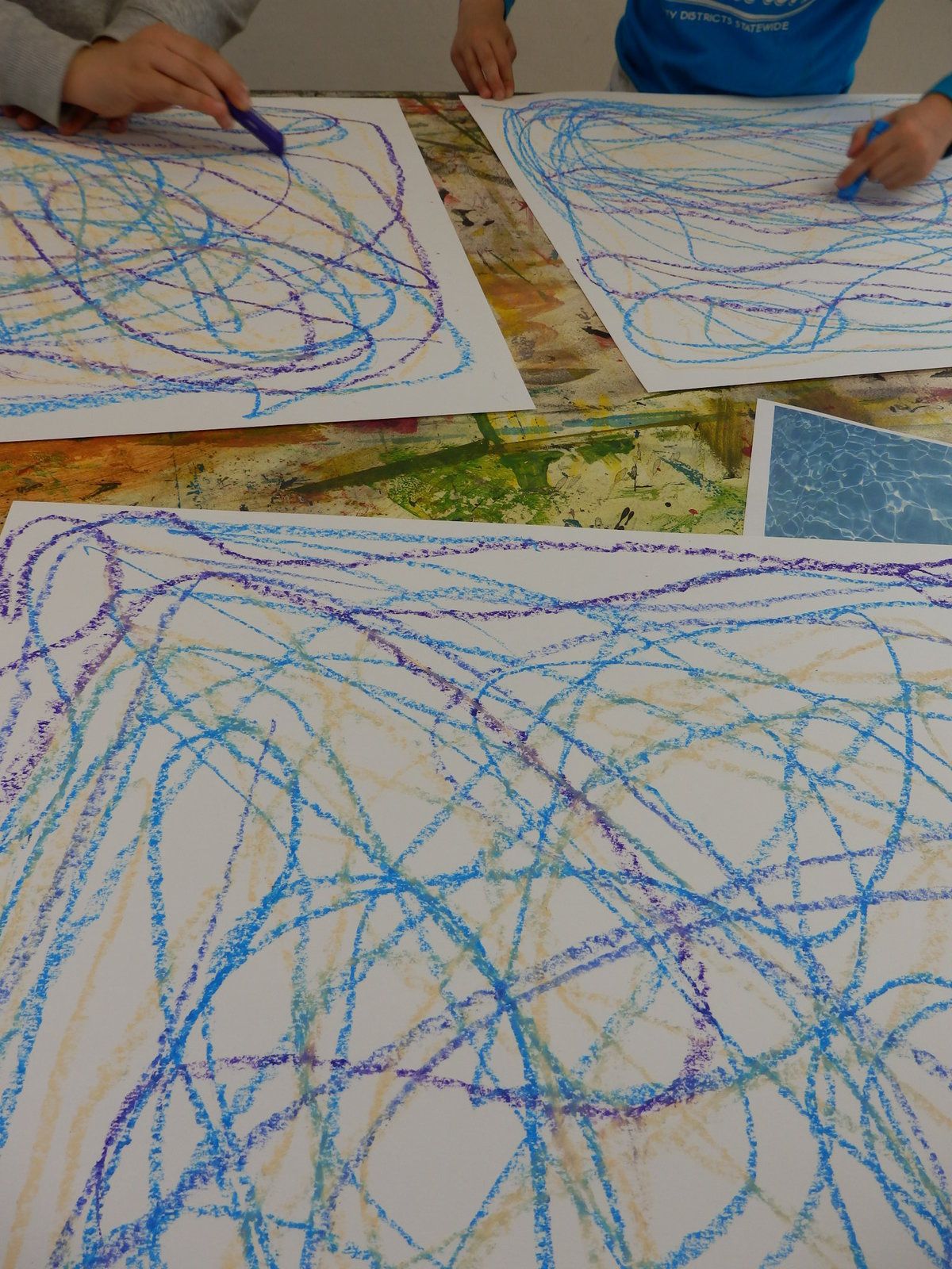 Les Ce1/Ce2 et les Ce2 à l'école d'Art...