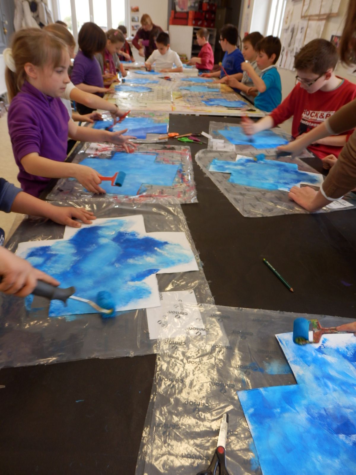 Les Ce1/Ce2 et les Ce2 à l'école d'Art...