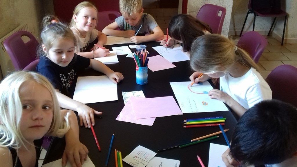 Atelier d'écriture à la plume: une carte pour la fête des mères...