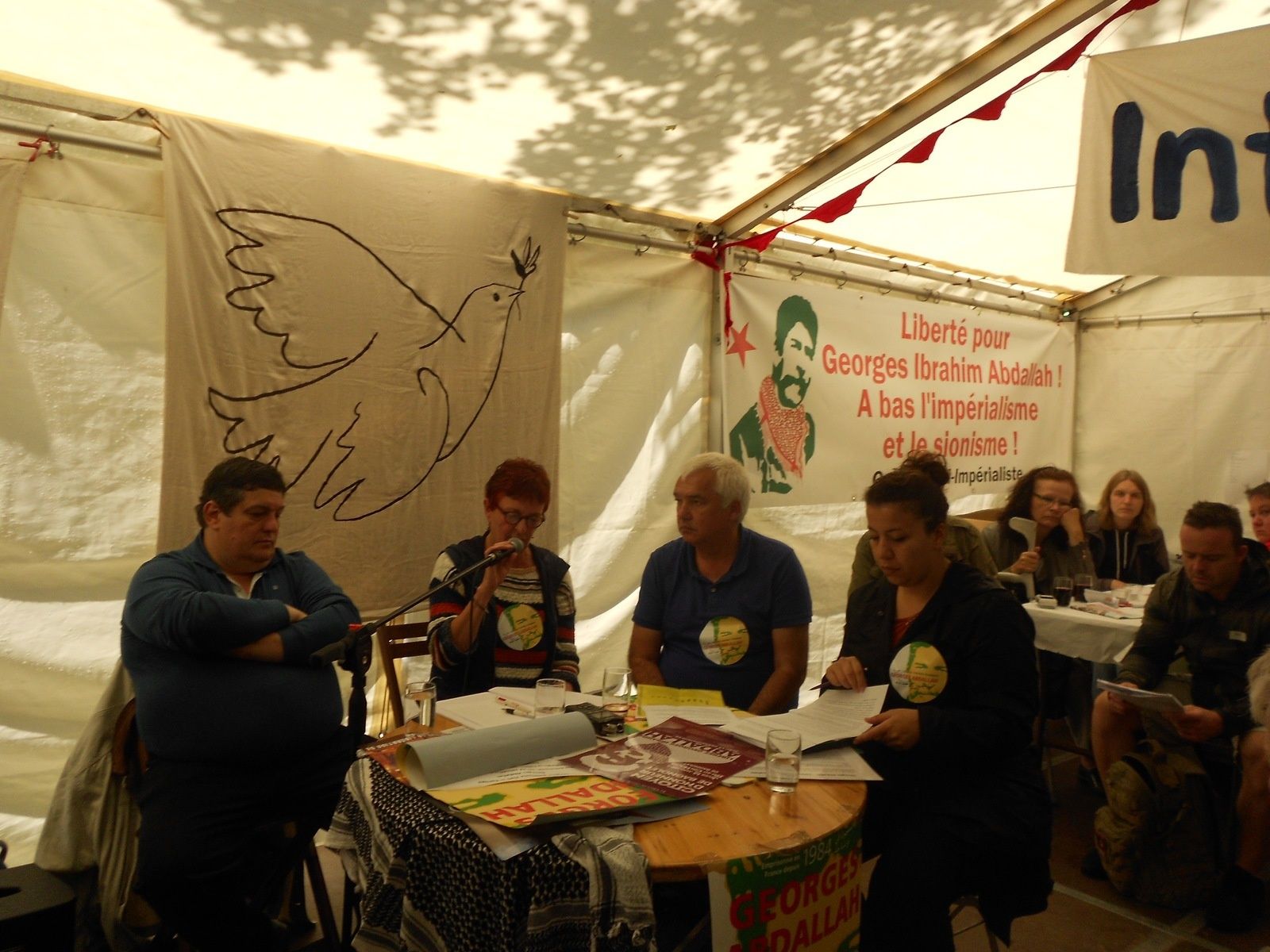 La fête du journal « Unsere Zeit » (1er au 3 juillet 2016) Fête Fraternelle du Parti communiste allemand - DKP