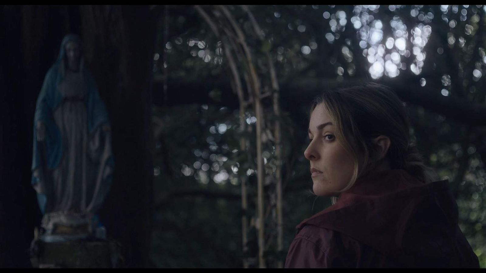 Don't leave home (BANDE-ANNONCE) avec Mark Lawrence, Helena Bereen, Karrie Cox