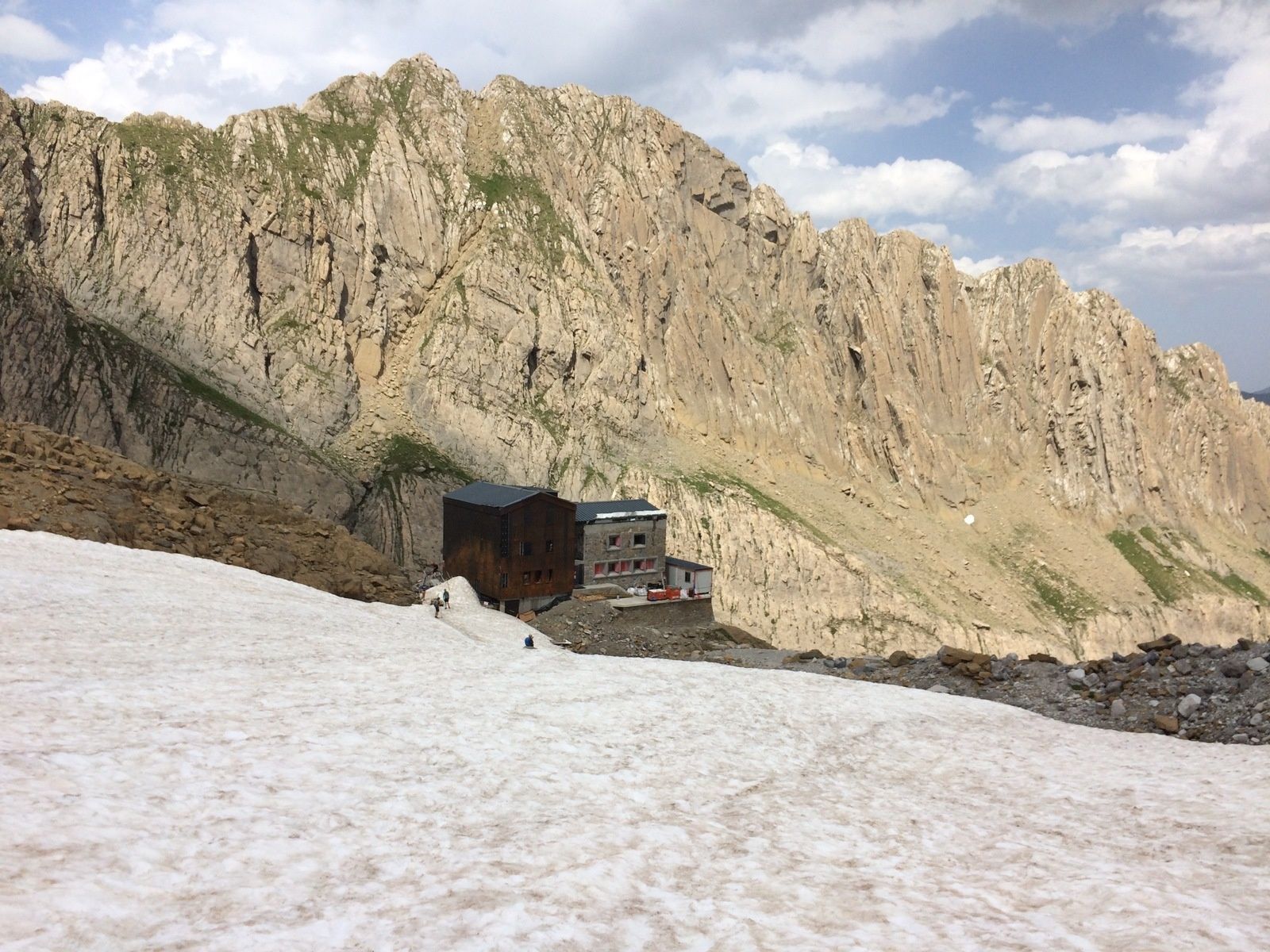 Les vires de la Escuzana et des Fleurs