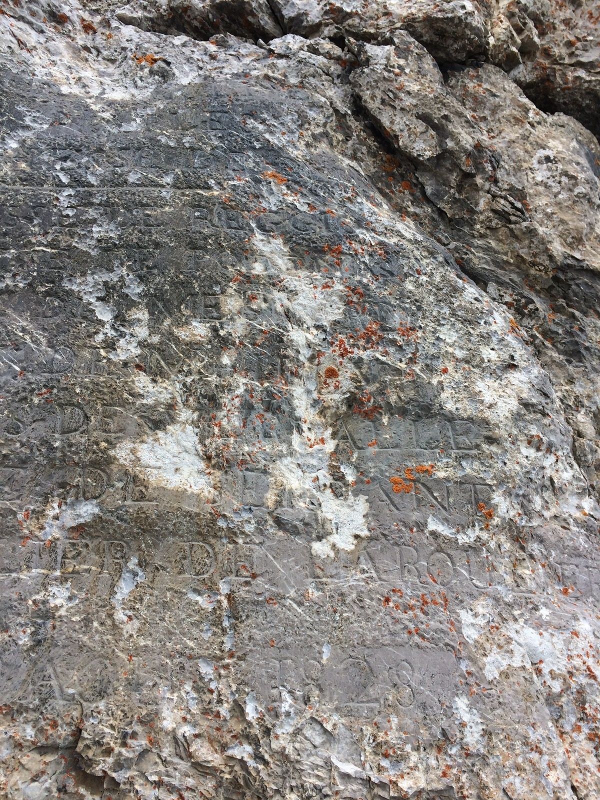 Les vires de la Escuzana et des Fleurs