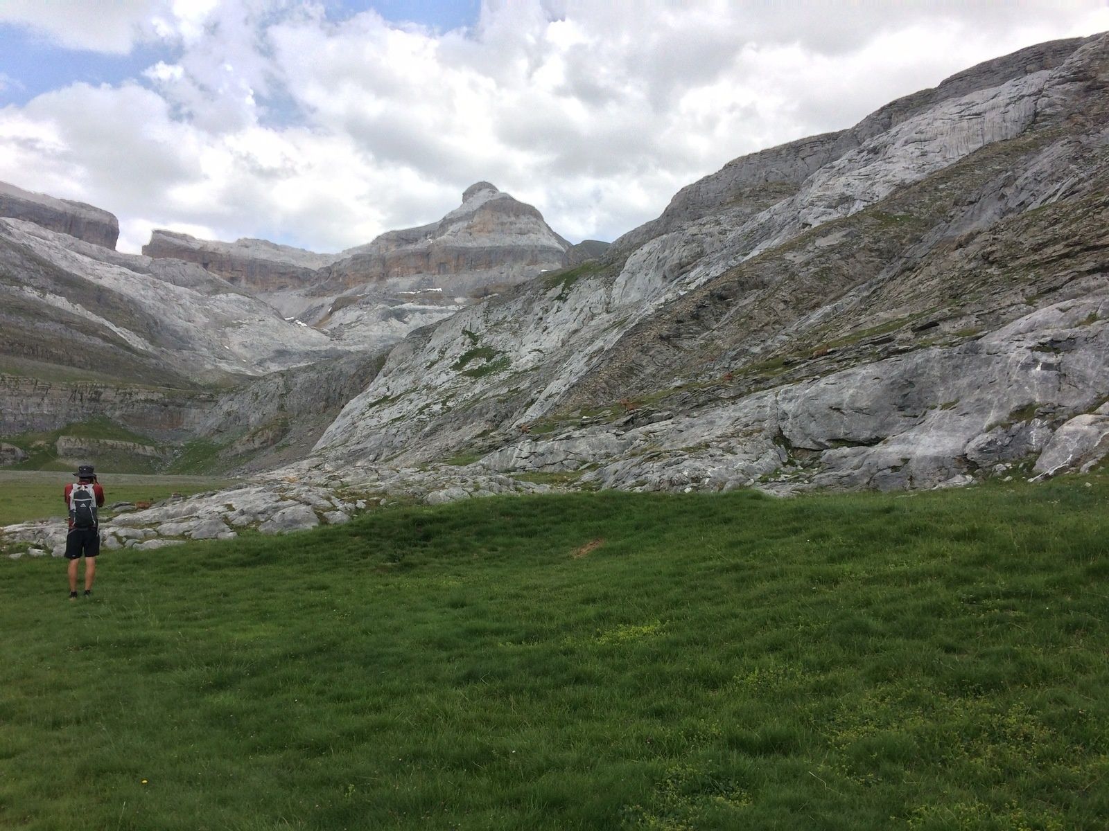 Les vires de la Escuzana et des Fleurs