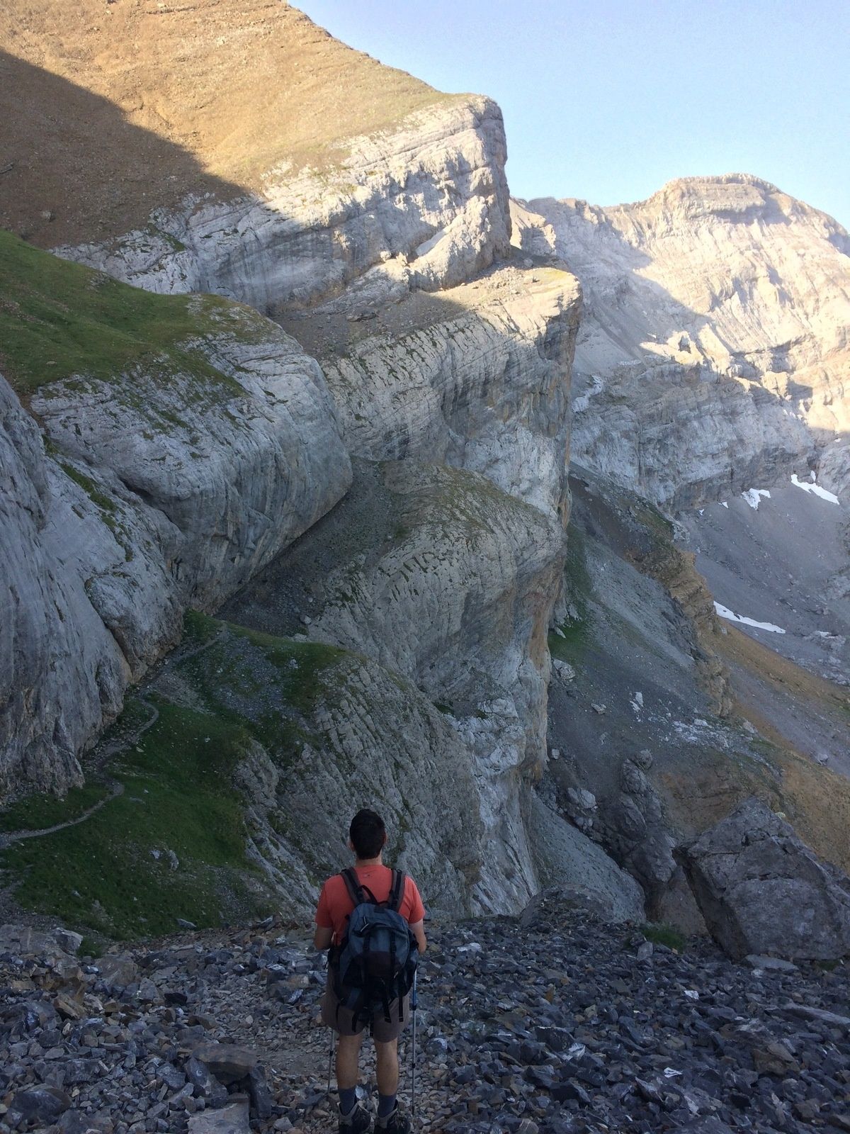 Les vires de la Escuzana et des Fleurs