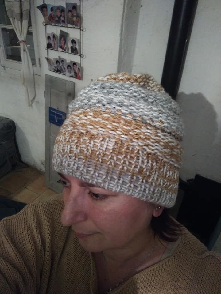 ...mon tout premier fait avec des chutes de pelotes ...