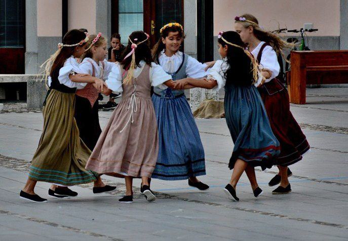 Palmanova 02-09-2017: &quot;Danze in costume in piazza&quot;.