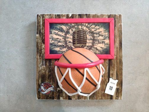 GATEAU BALLON DE BASKET-BALL DECOR MUSIQUE - BASKET BALL CAKE - AAcook