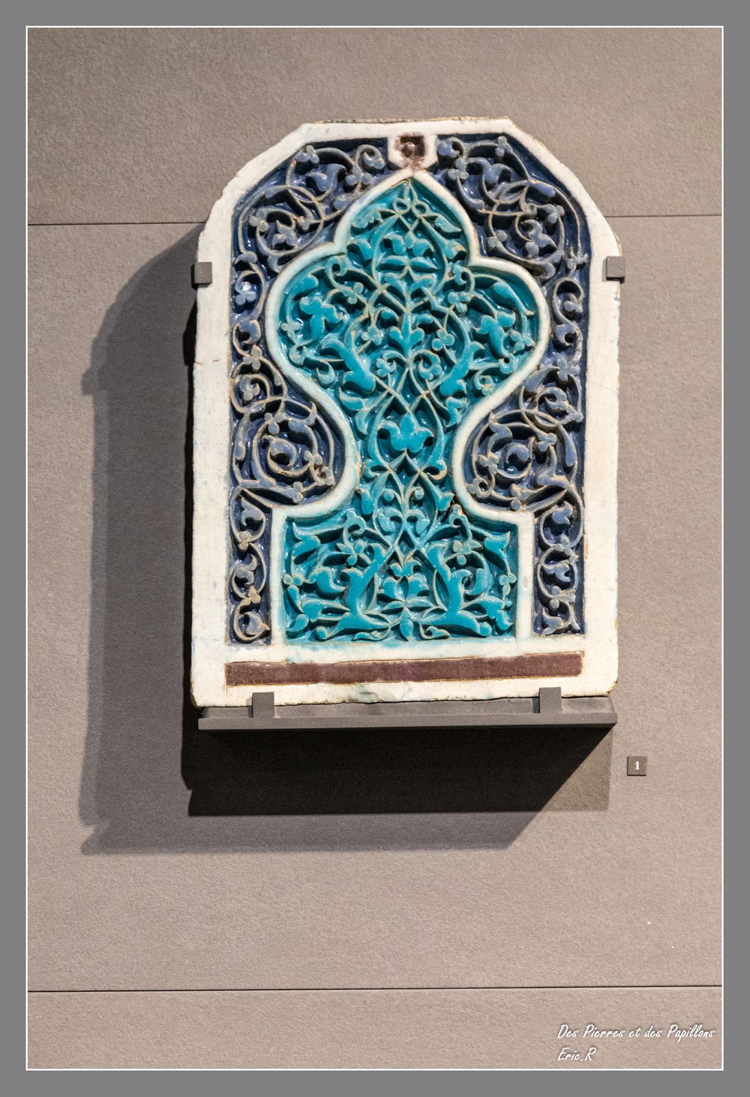 Décorations en céramique venant d'Iran et d’Ouzbékistan - 14 éme siècle