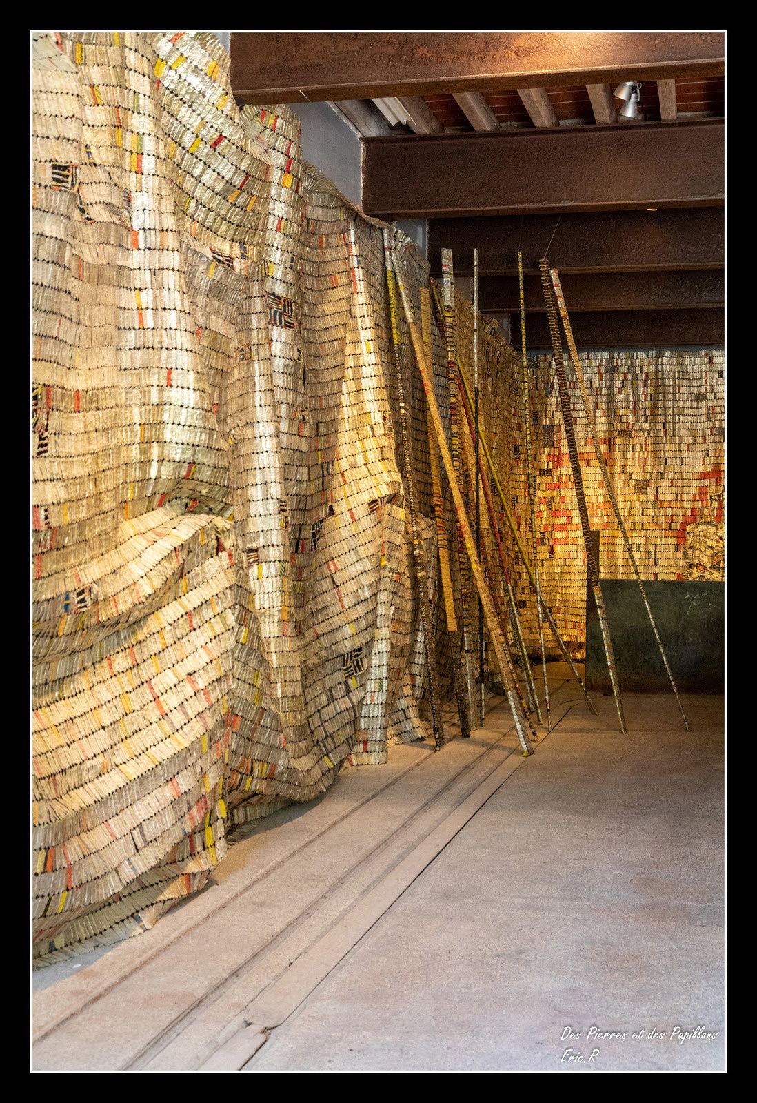 Oeuvre de El Anatsui (Ghanéen) - Xixe