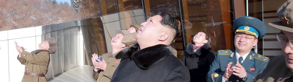 Kim Jong-un voit haut et loin.