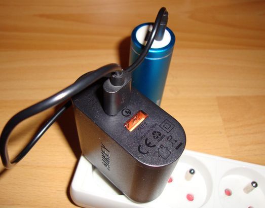 AUKEY PA-T16, compatible Quick charge pour des temps de charge réduits sans échauffement de vos batteries 