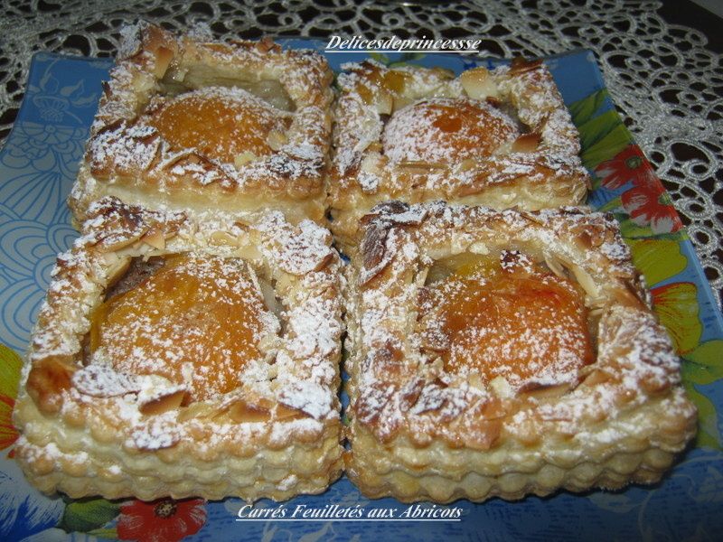 CARRES FEUILLETÉS AUX ABRICOTS