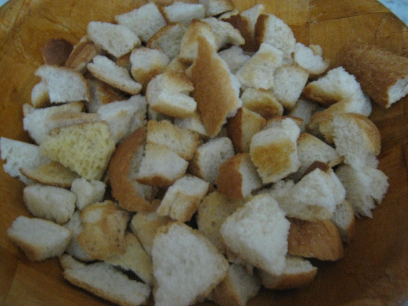 CHAKHCHOUKHET KHOBZ....شخشوخة الخبز