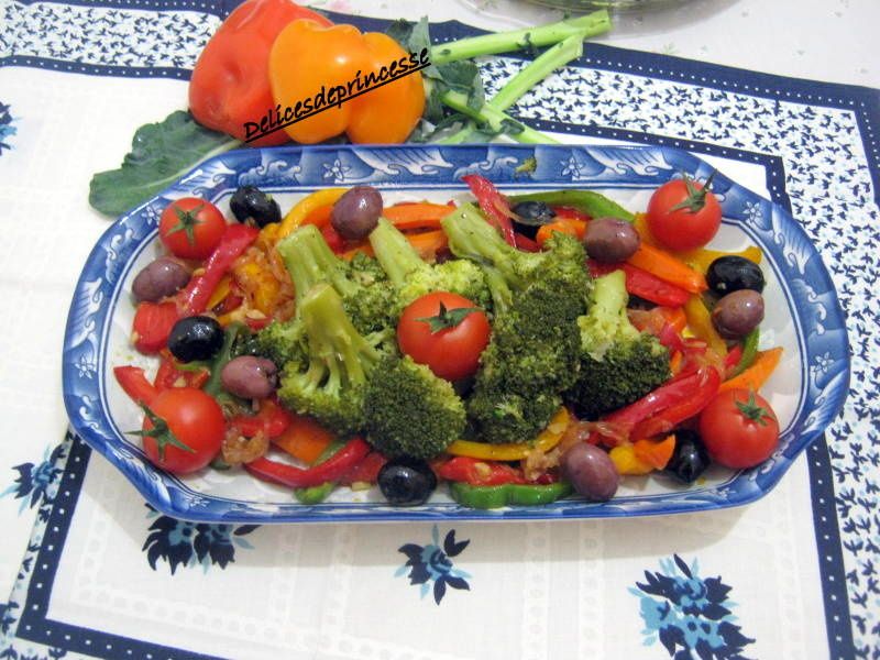 POÊLÉE DE BROCOLI ET POIVRONS 