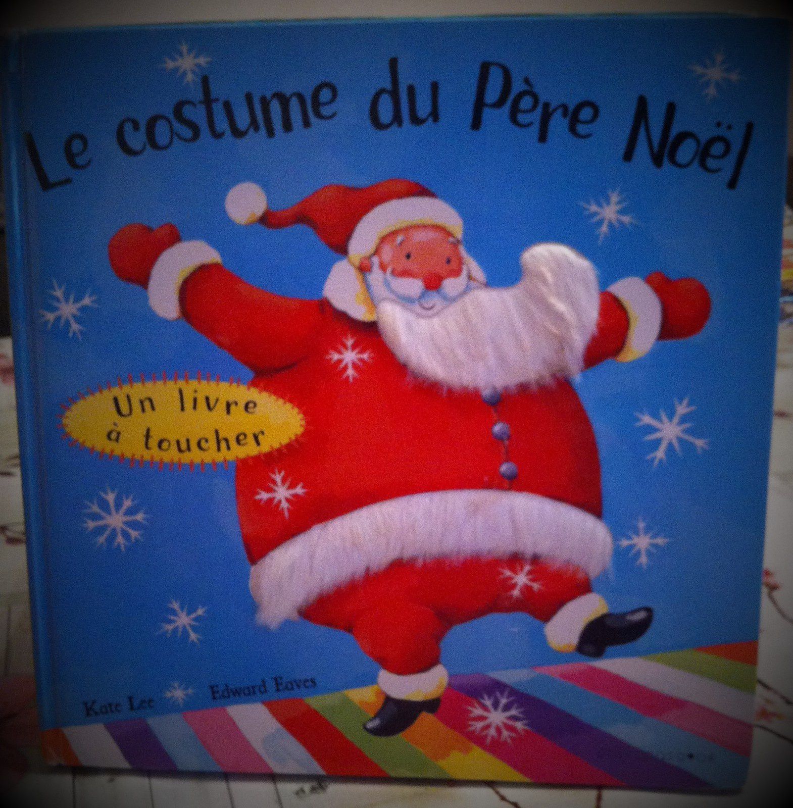 Chut les enfants lisent #74 :&quot; La valise du Père Noël&quot; et &quot;Le costume du Père Noël&quot;