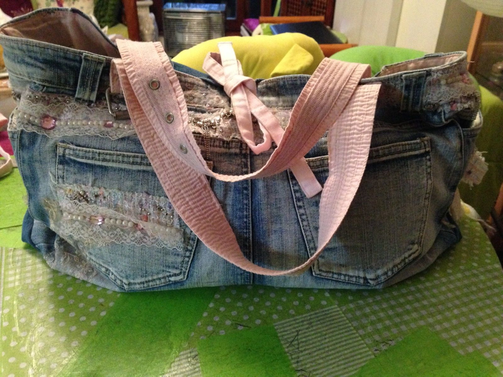 Faire un sac avec top une jupe en jean