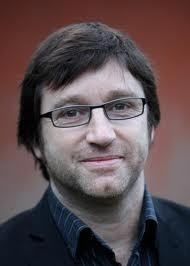 Tweet de Xavier CANTAT : Il crache sur nos morts ! scandaleux ! ignoble !