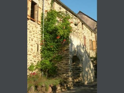 la maison de Laurélie gîte à Bor-Et-Bar Aveyron