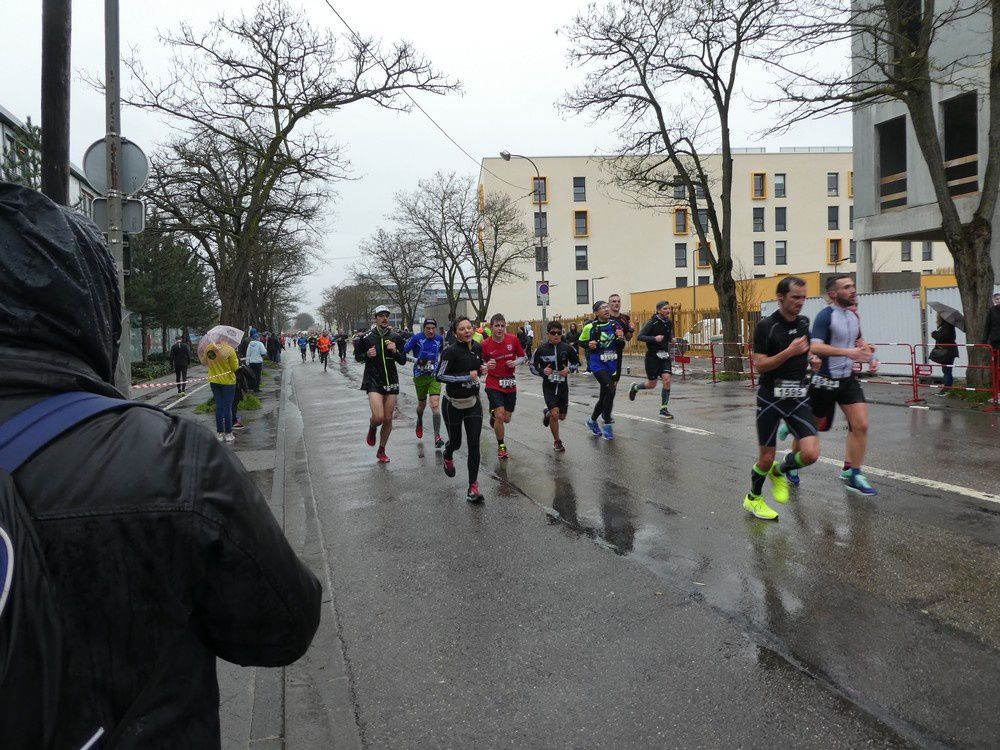  Photos - Semi marathon de Nancy Metropole 2019 - album 1