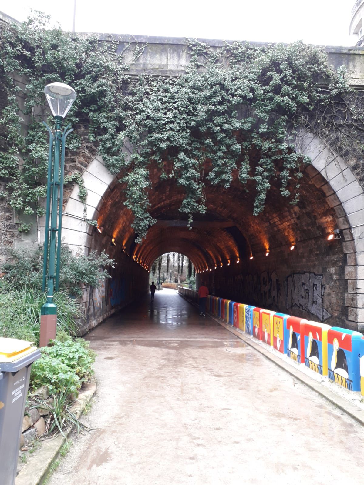 Passage de la Coulée Verte en tunnel avant l'ancienne gare de Reuilly (Photo Corinne Bernabei)