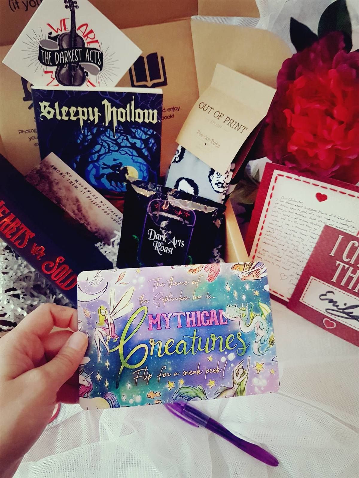 Unboxing Owlcrate