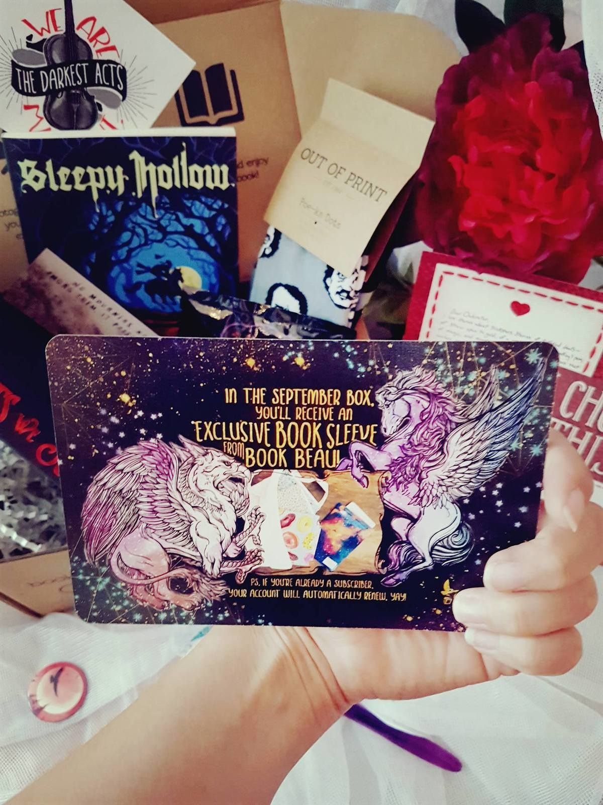 Unboxing Owlcrate