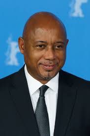 Raoul Peck lors de la séance photo avec le jeune Karl Marx à la Berlinale 2017