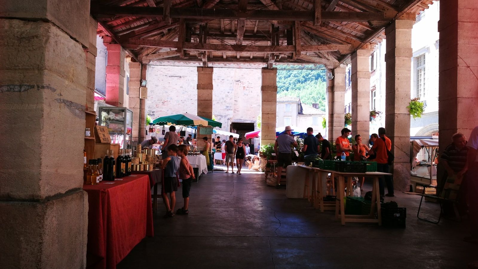 marché de St Antonin un classique