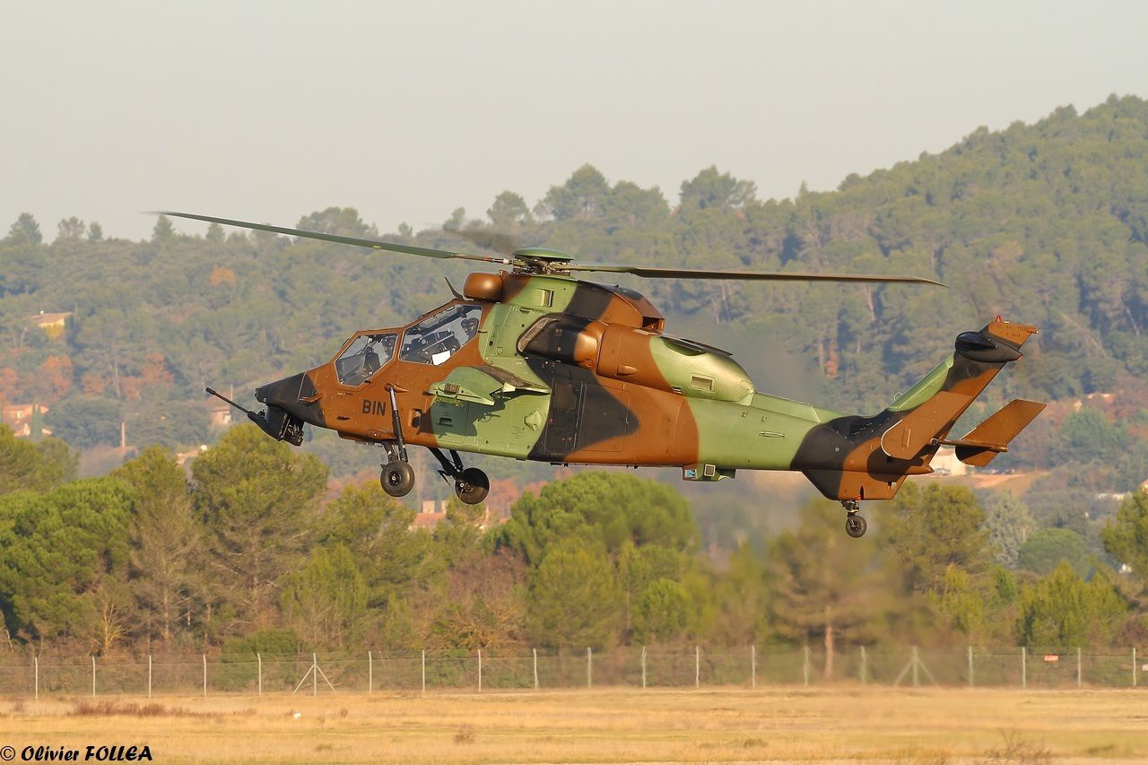 REPORTAGE - A l'école des pilotes d'hélicoptères de l'Aviation Légère de l'Armée de Terre