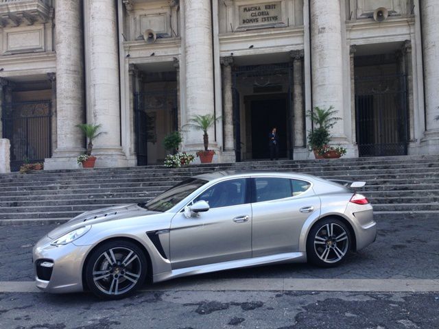Noleggio Auto Per Cerimonie PORSCHE PANAMERA GRAN GT Special Rent Napoli