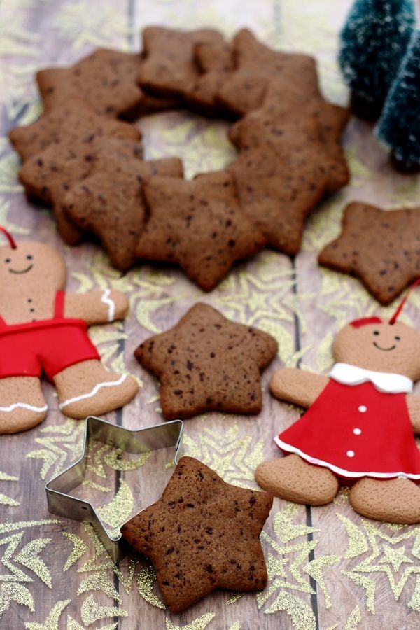 Biscuits de Noël au chocolat et à la cannelle - Amandine Cooking