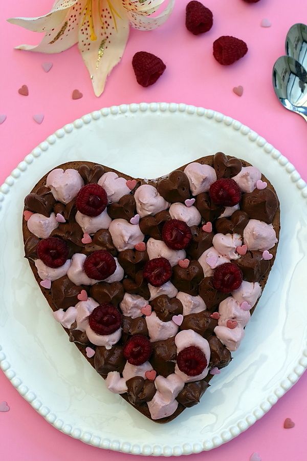 Gateau De Saint Valentin Au Chocolat Et Framboises Amandine Cooking