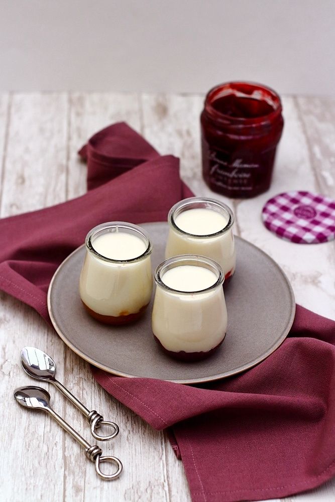 Yaourts Onctueux Sur Fond De Confiture Facon Bonne Maman