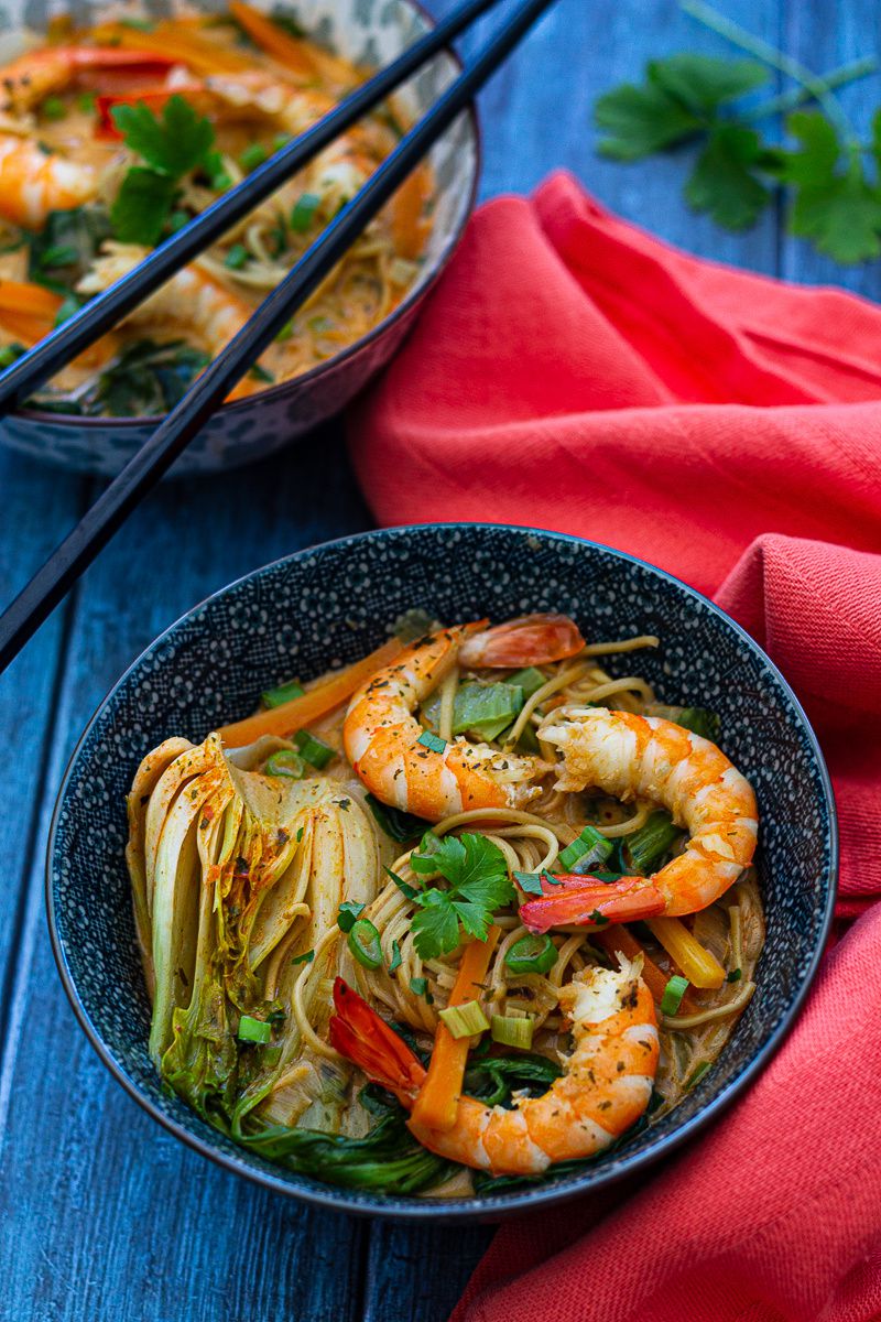 Curry rouge de crevettes et légumes - Recette facile ;) ©