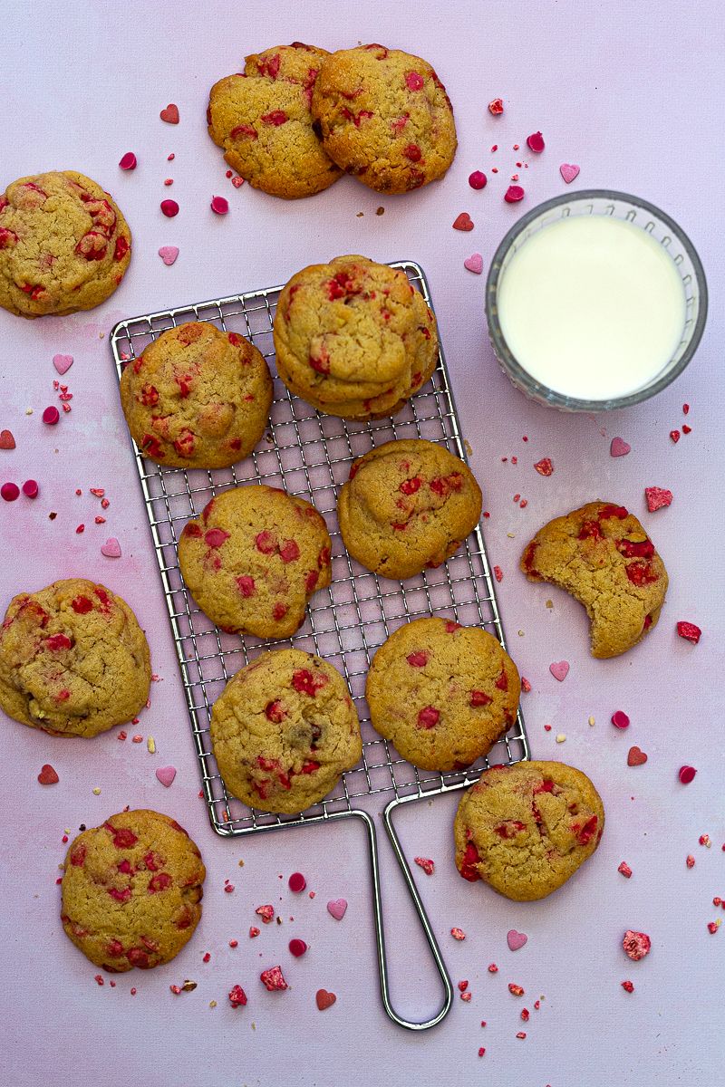 pink praline cookie