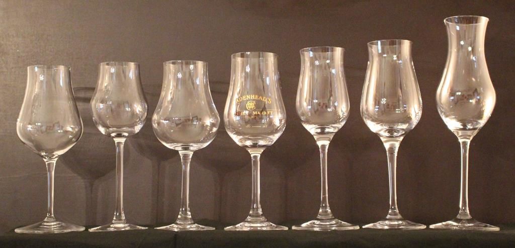Les verres à dégustation: un comparatif de 13 modèles différents