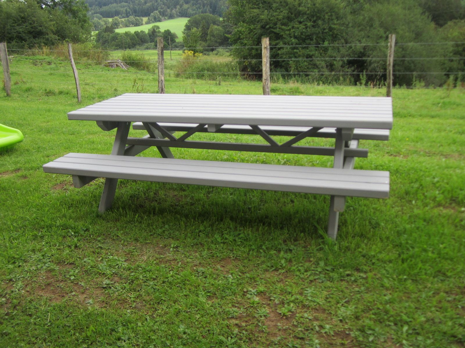 Table de jardin - Ma passion pour le travail du bois. Cliquer sur les