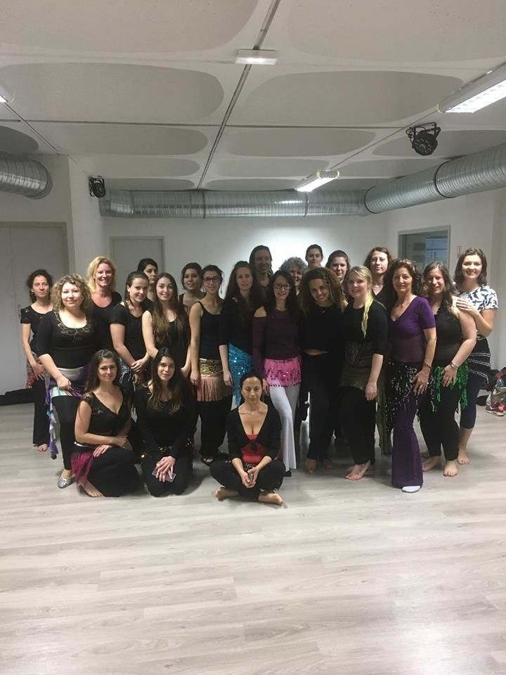 Retour en Images sur le stage de danse orientale avec Touria à Besançon 