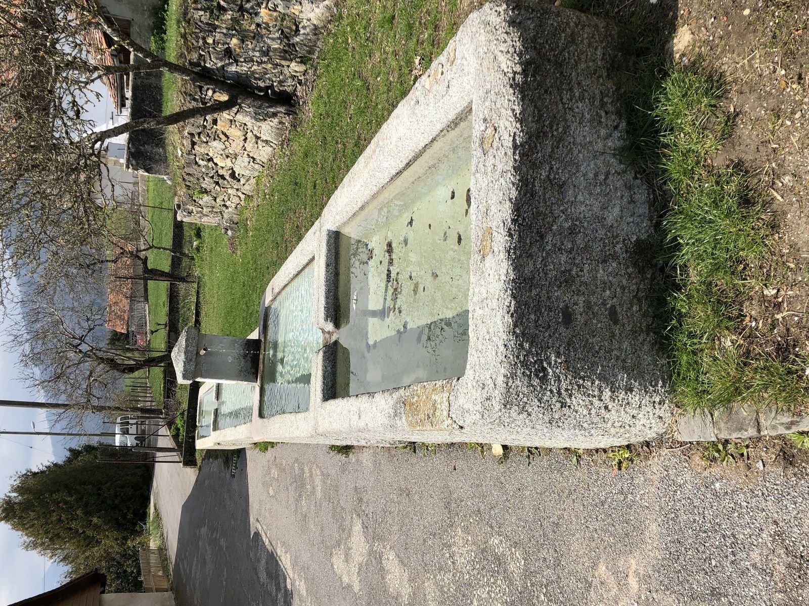 Mardi 9 Avril : Le long de l'Arnon , Villards Burquin, Champagne