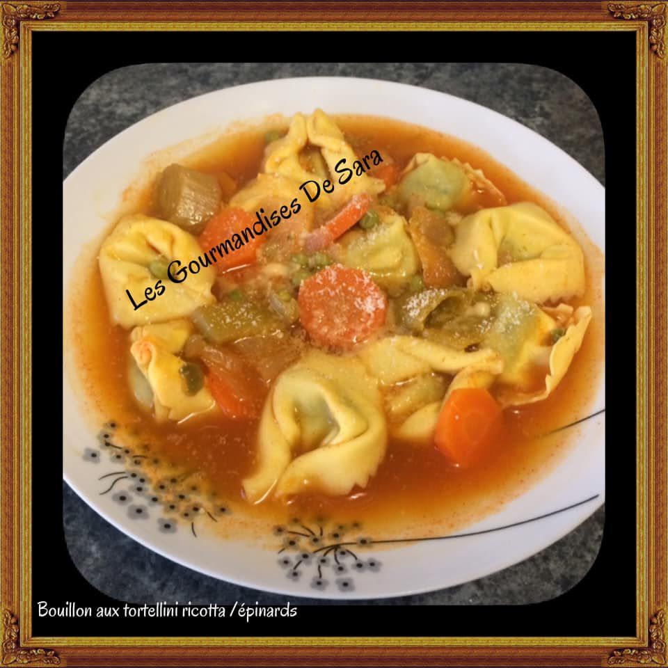 Bouillon aux tortellini ricotta / épinards