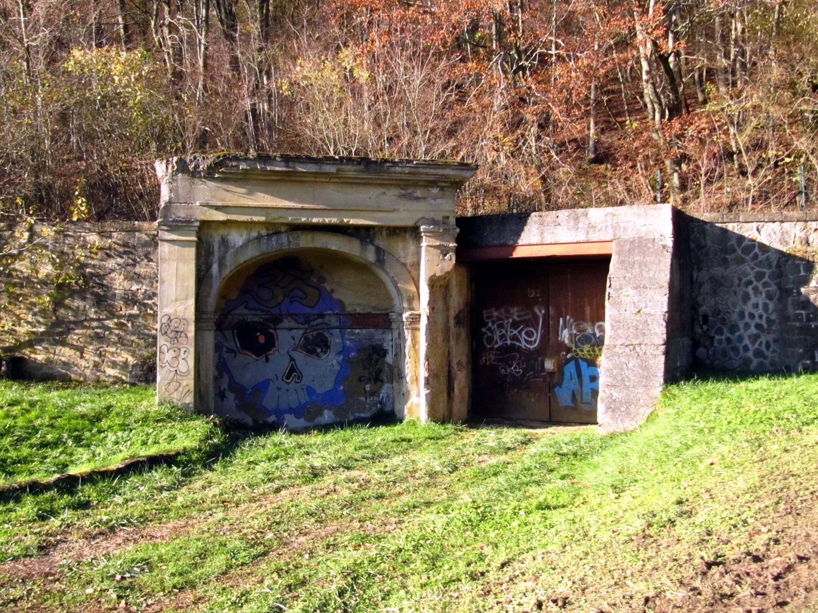 entrée mine