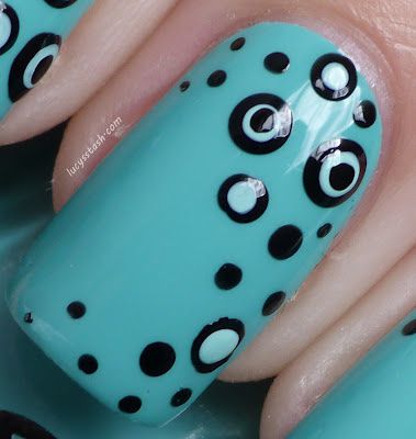 Lucy's Stash - Nail Art Dotticure with China Glaze Aquadelic