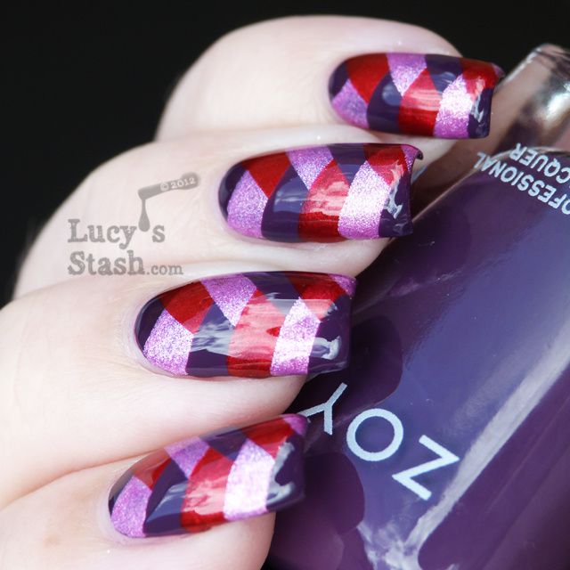 Lucy's Stash - Fishtail braid manicure