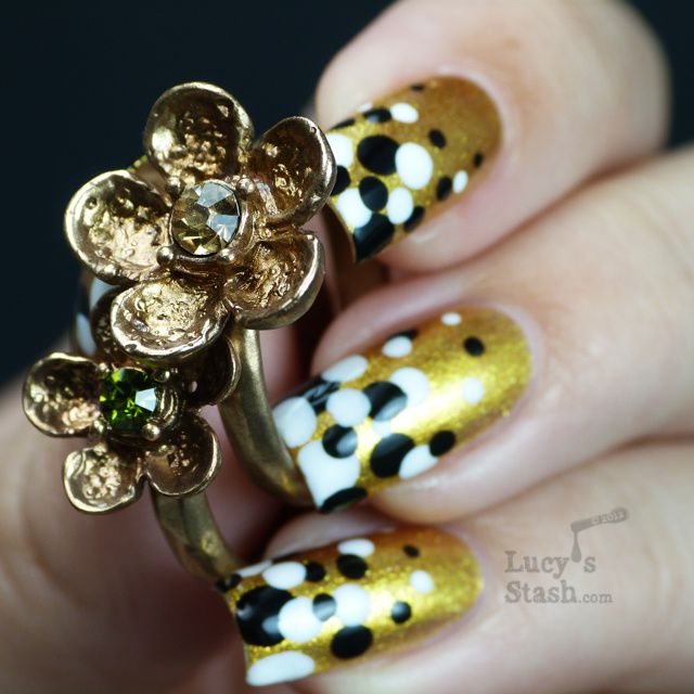 Lucy's Stash - Gold Gradient Dots manicure