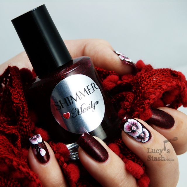 Lucy's Stash - One stroke nail art flowers