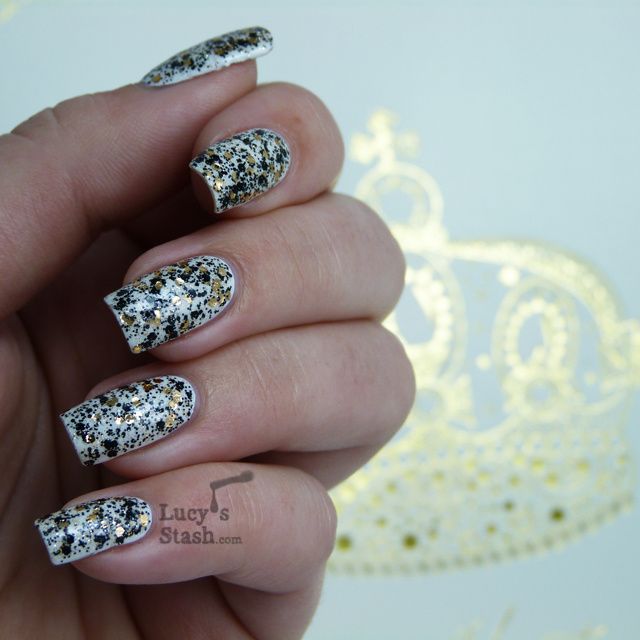 Lucy's Stash - Dandy Nails Fakes & Fibbers 